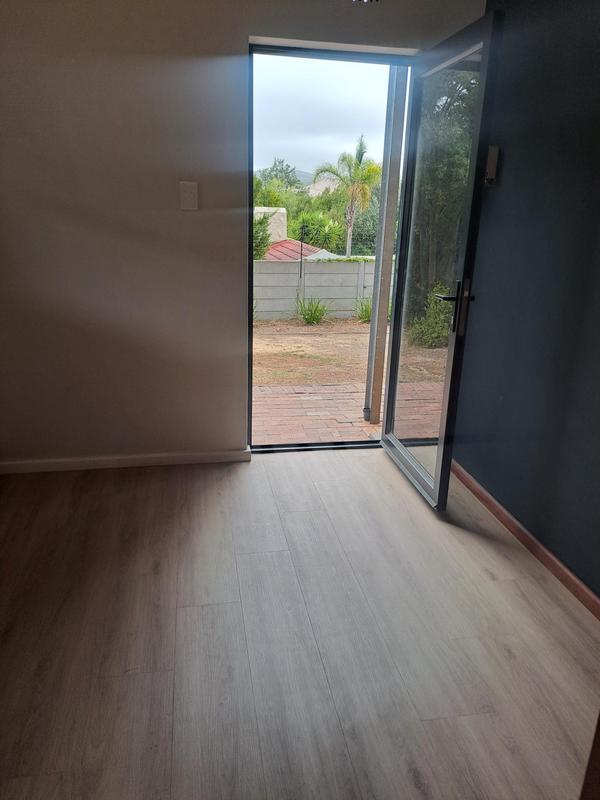 To Let 1 Bedroom Property for Rent in Kenridge Western Cape